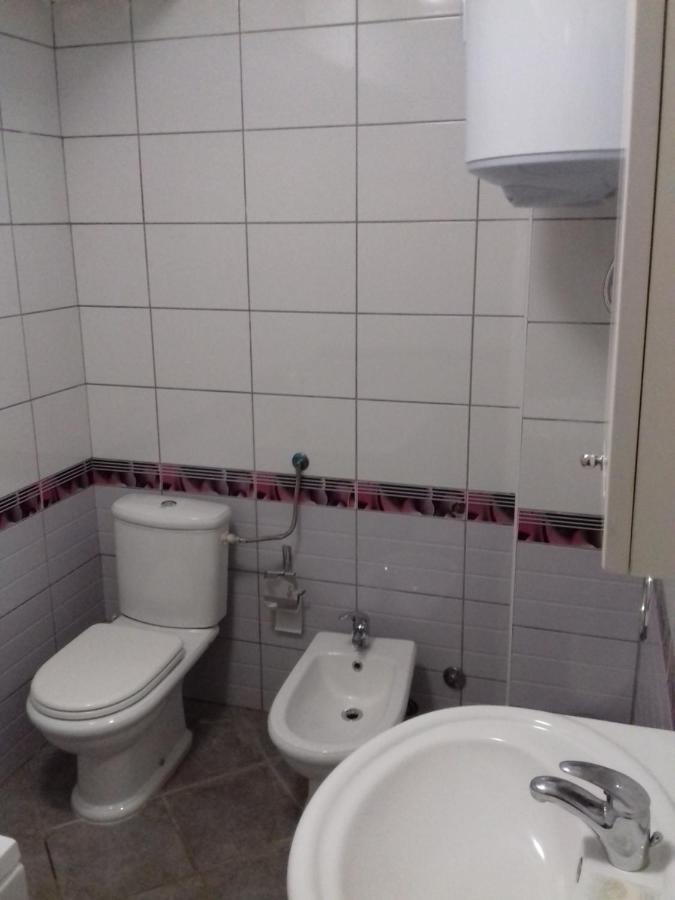 Green Oaza Apartment Фойница Екстериор снимка