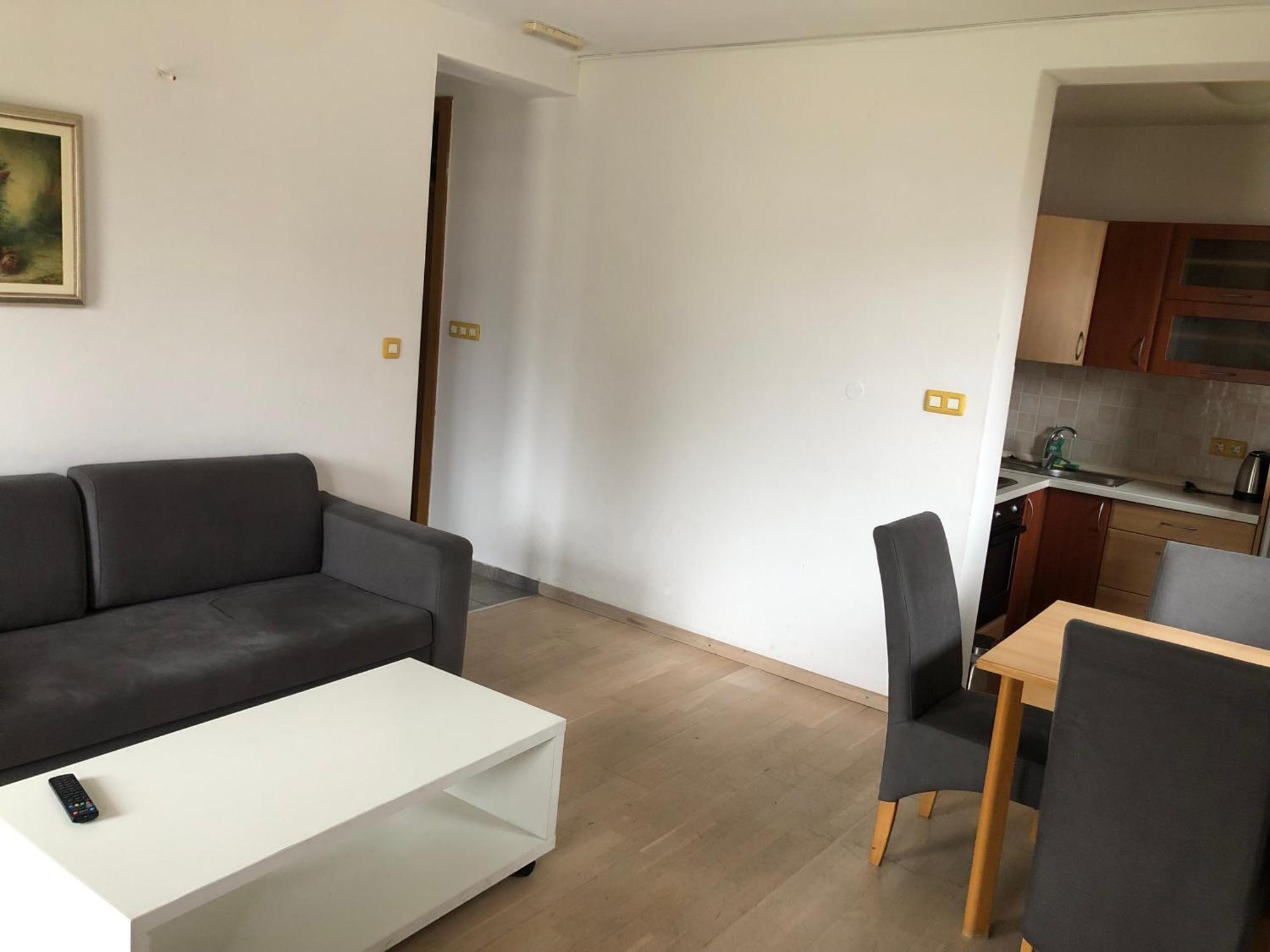 Green Oaza Apartment Фойница Екстериор снимка
